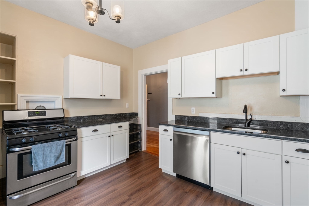 28 Bayard Street # 2