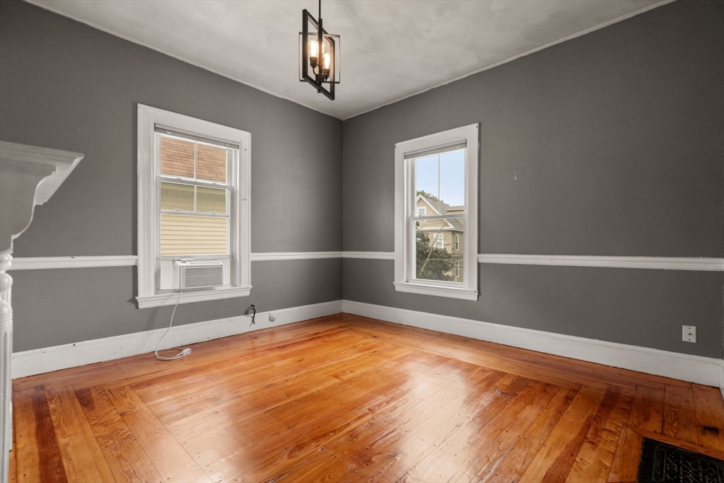 28 Bayard Street # 2