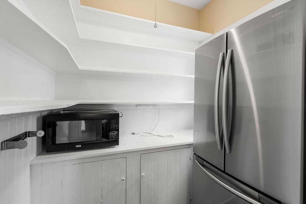 28 Bayard Street # 2