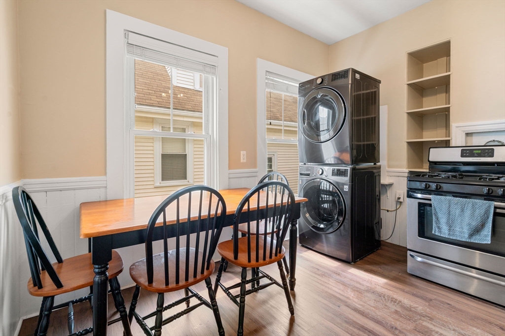 28 Bayard Street # 2