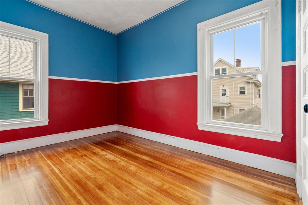 28 Bayard Street # 2