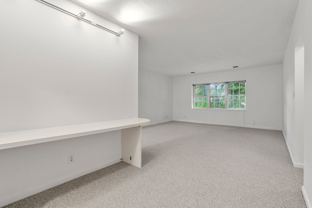 132 Lake Shore Road # 4