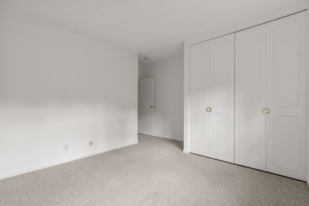 132 Lake Shore Road # 4