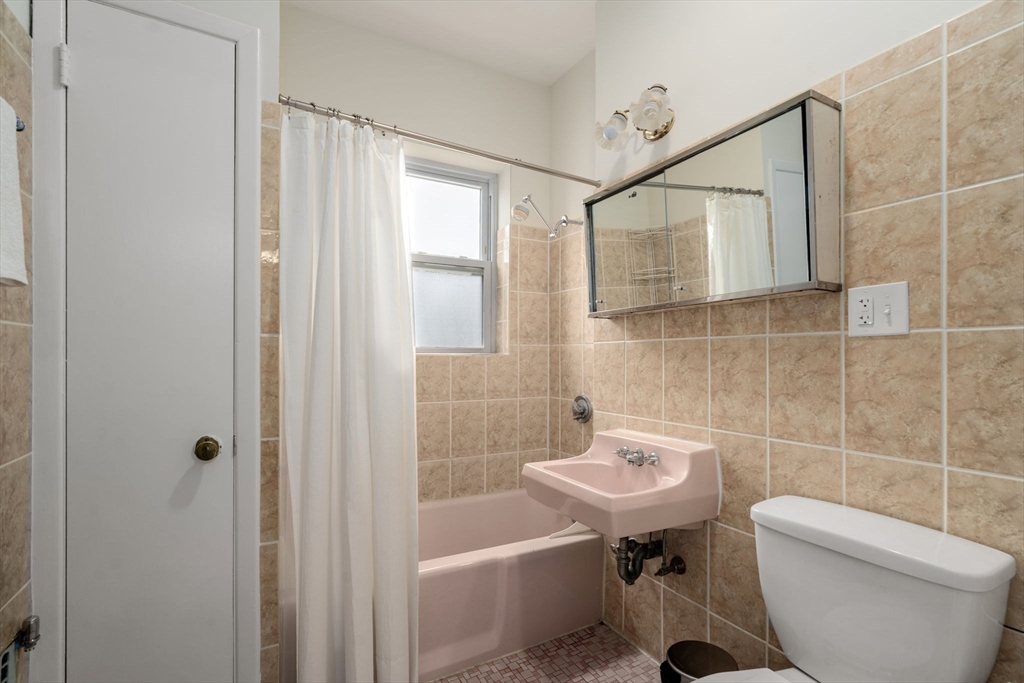 5 Colliston Road # 7