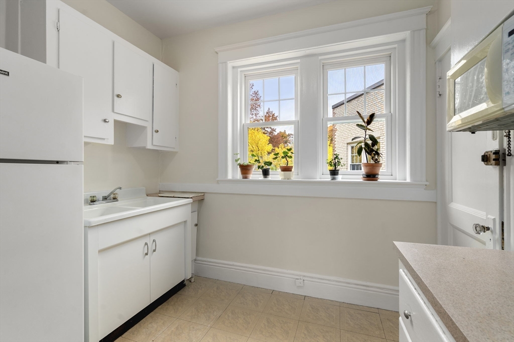 5 Colliston Road # 7