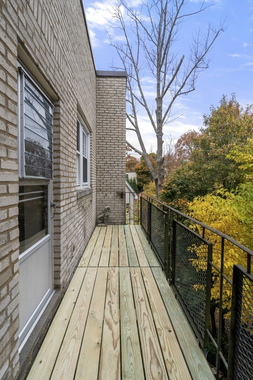 5 Colliston Road # 7