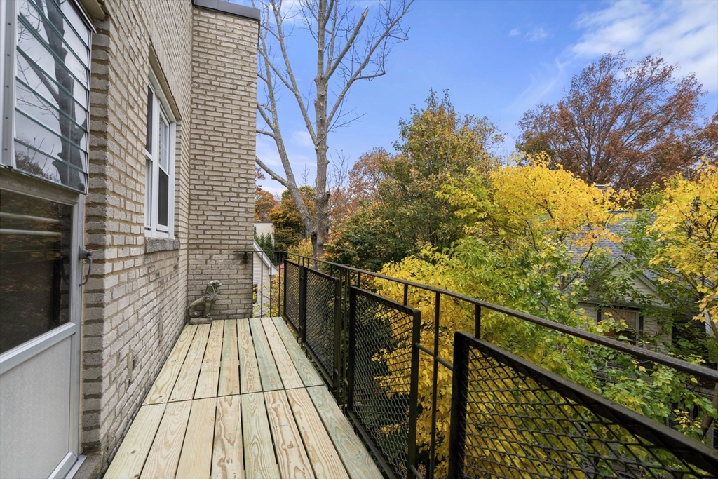 5 Colliston Road # 7