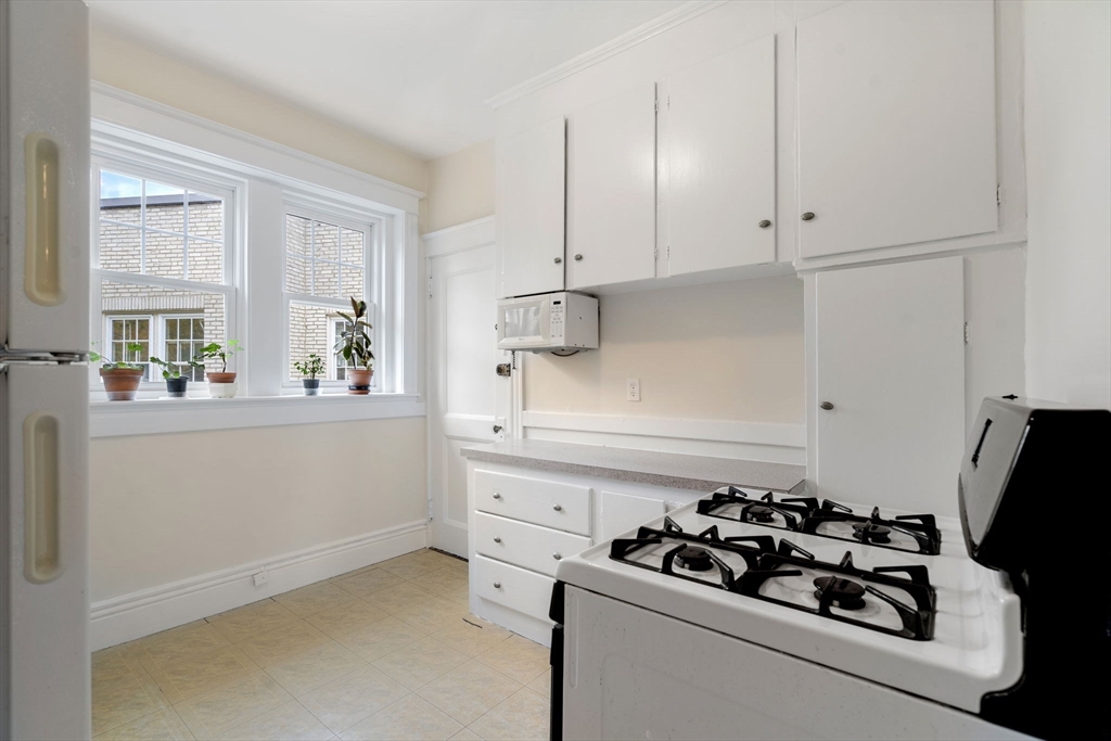 5 Colliston Road # 7