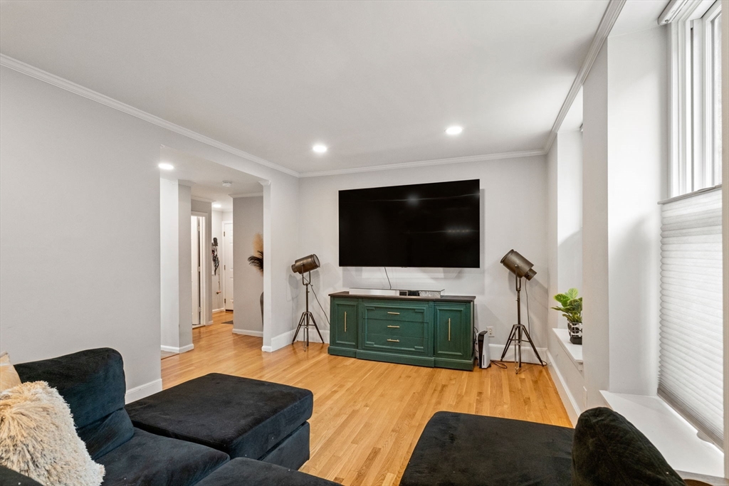 199 Marlborough Street # 102