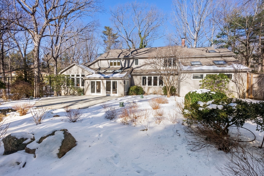 11 Trailside Rd