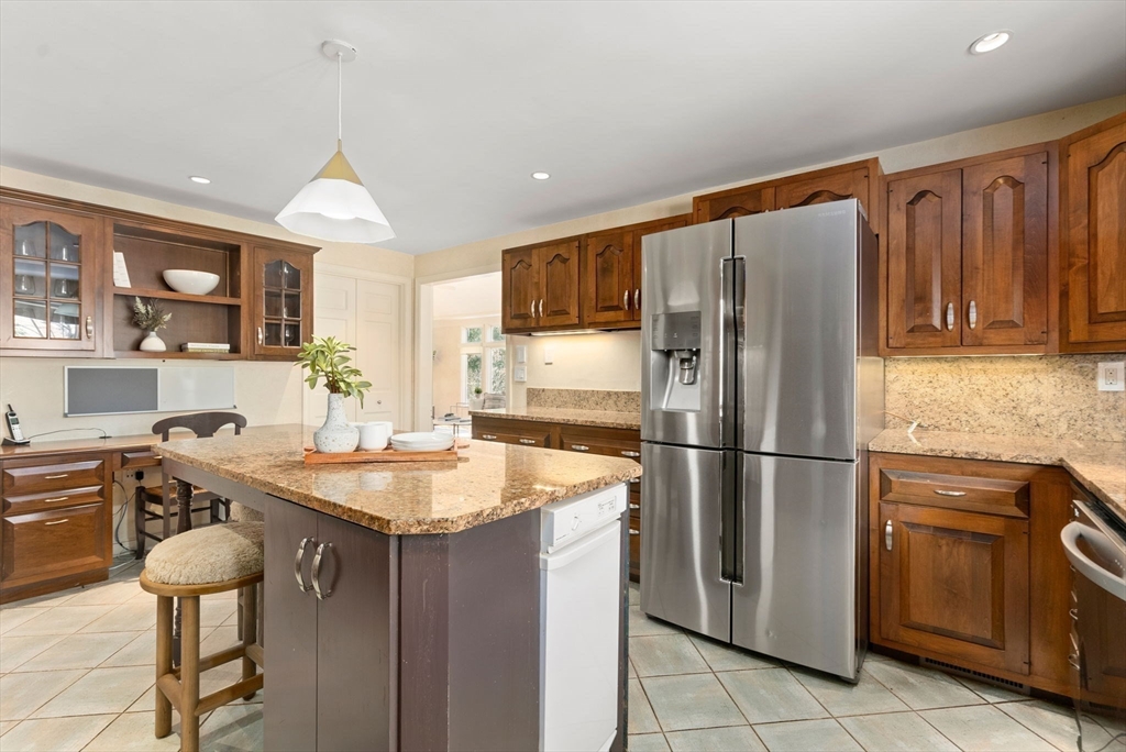 11 Trailside Rd