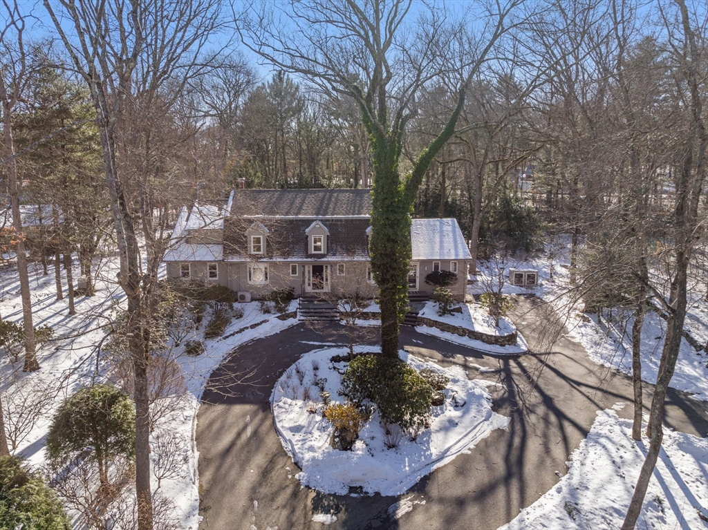 11 Trailside Rd