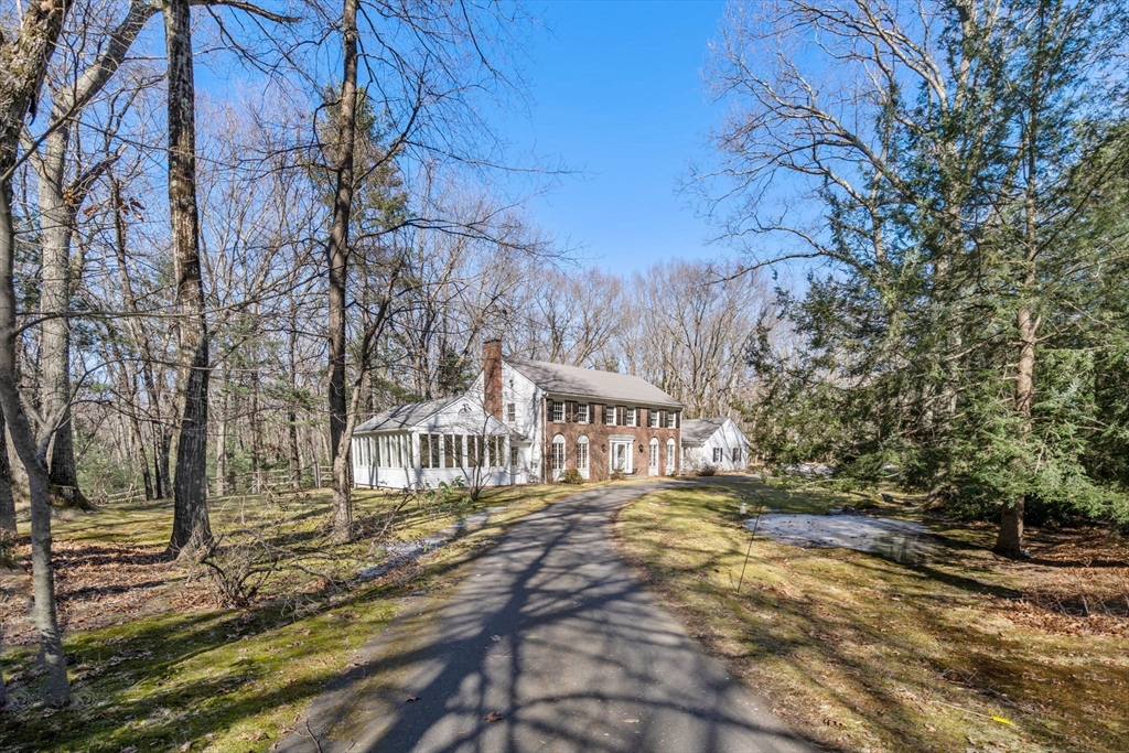 3 Goose Pond Road