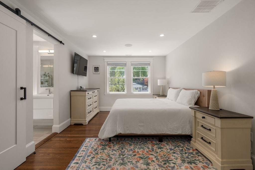 5 Meredith Circle