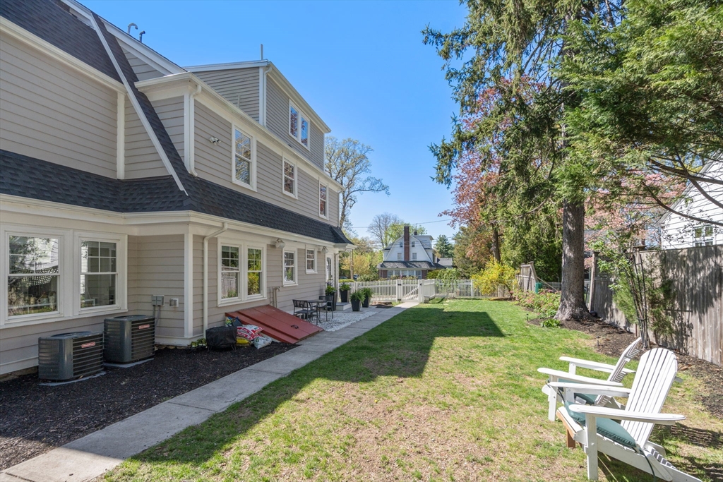 5 Meredith Circle