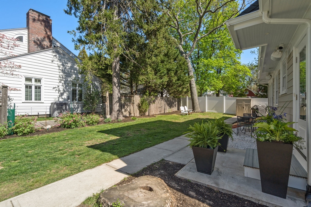 5 Meredith Circle