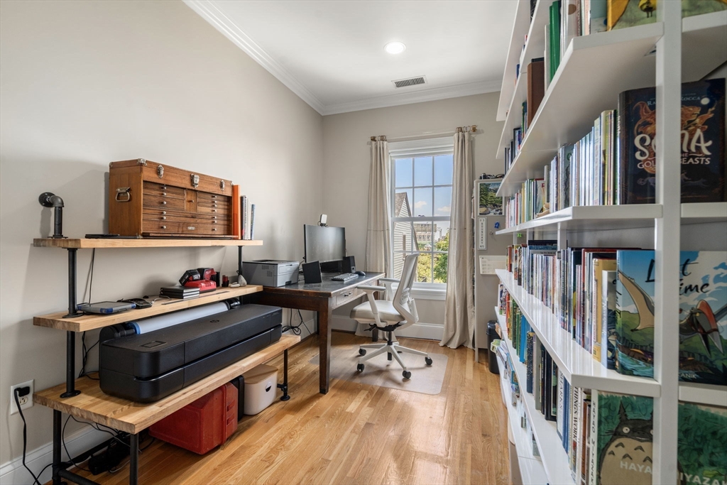 48 Mount Vernon Street # 3