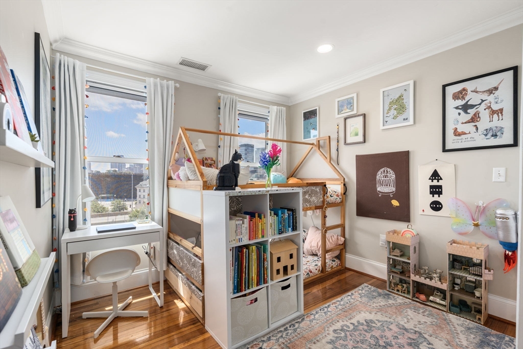 48 Mount Vernon Street # 3