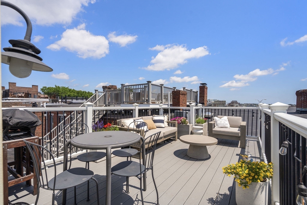 48 Mount Vernon Street # 3