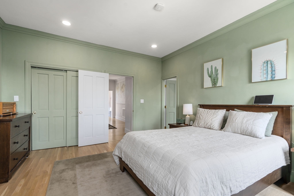48 Mount Vernon Street # 3
