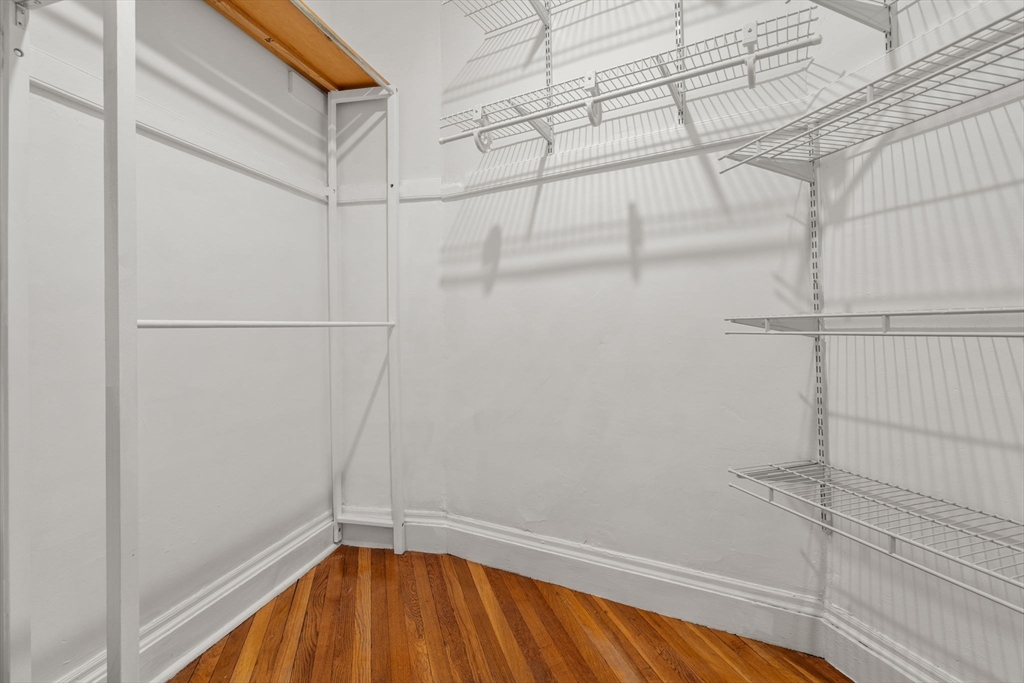 78 Kilsyth Road # 3