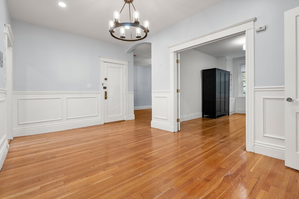 78 Kilsyth Road # 3