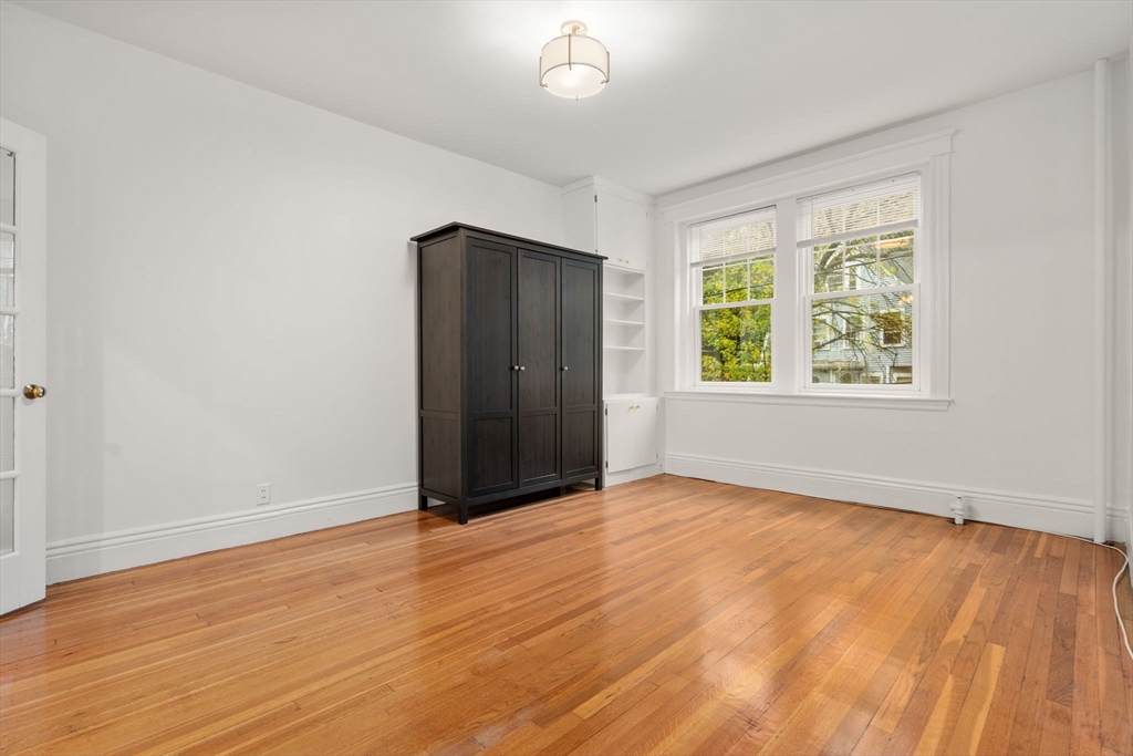 78 Kilsyth Road # 3