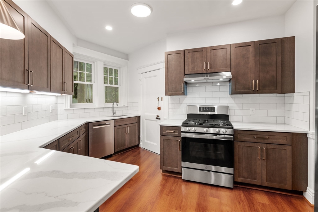 78 Kilsyth Road # 3