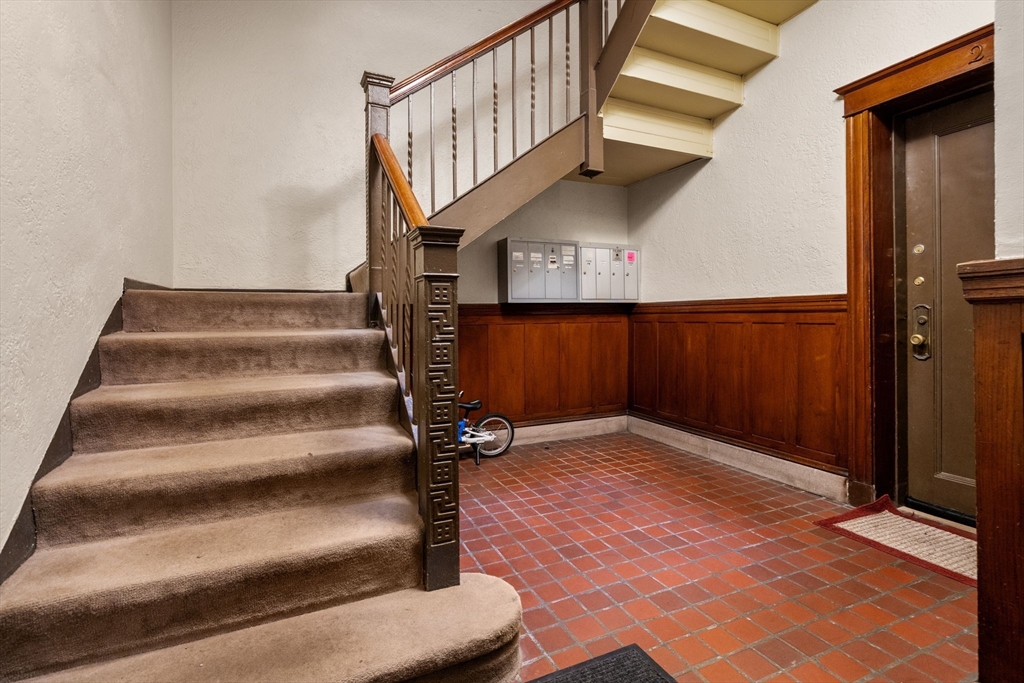 78 Kilsyth Road # 3