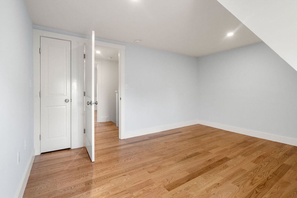 6 Clinton Street # 6