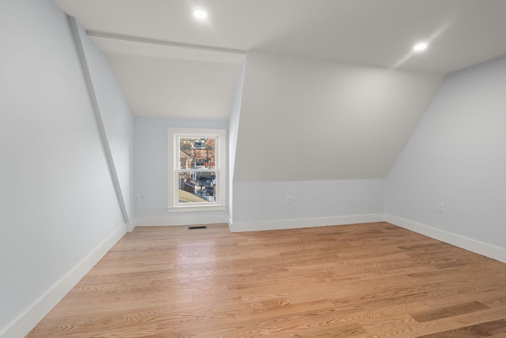 6 Clinton Street # 6