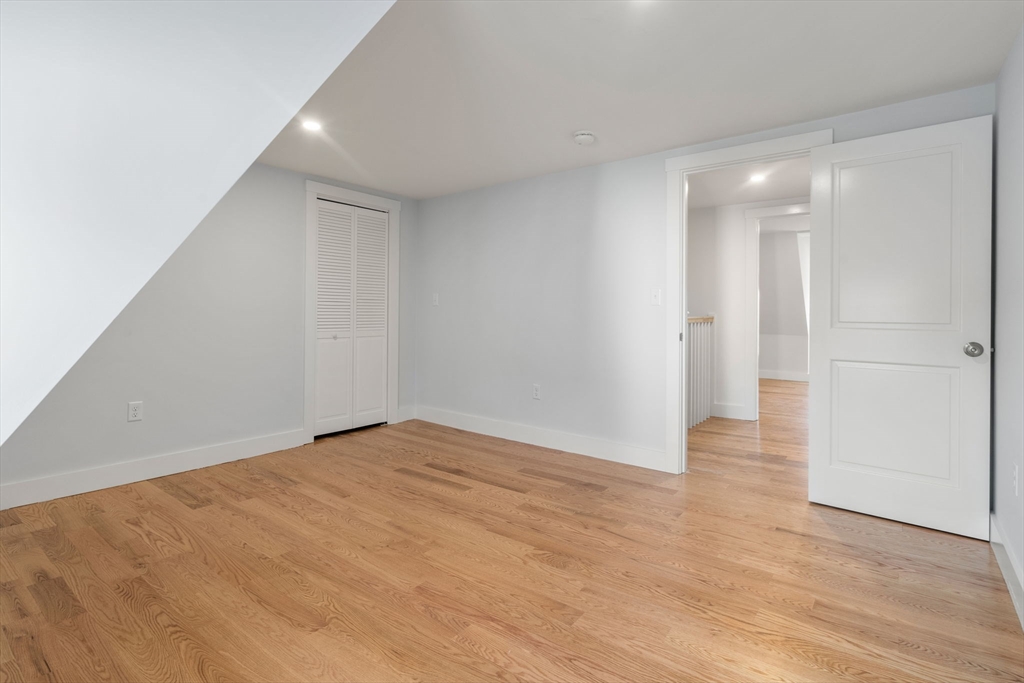 6 Clinton Street # 6