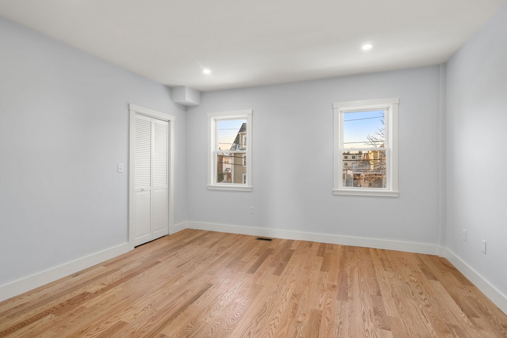 6 Clinton Street # 6