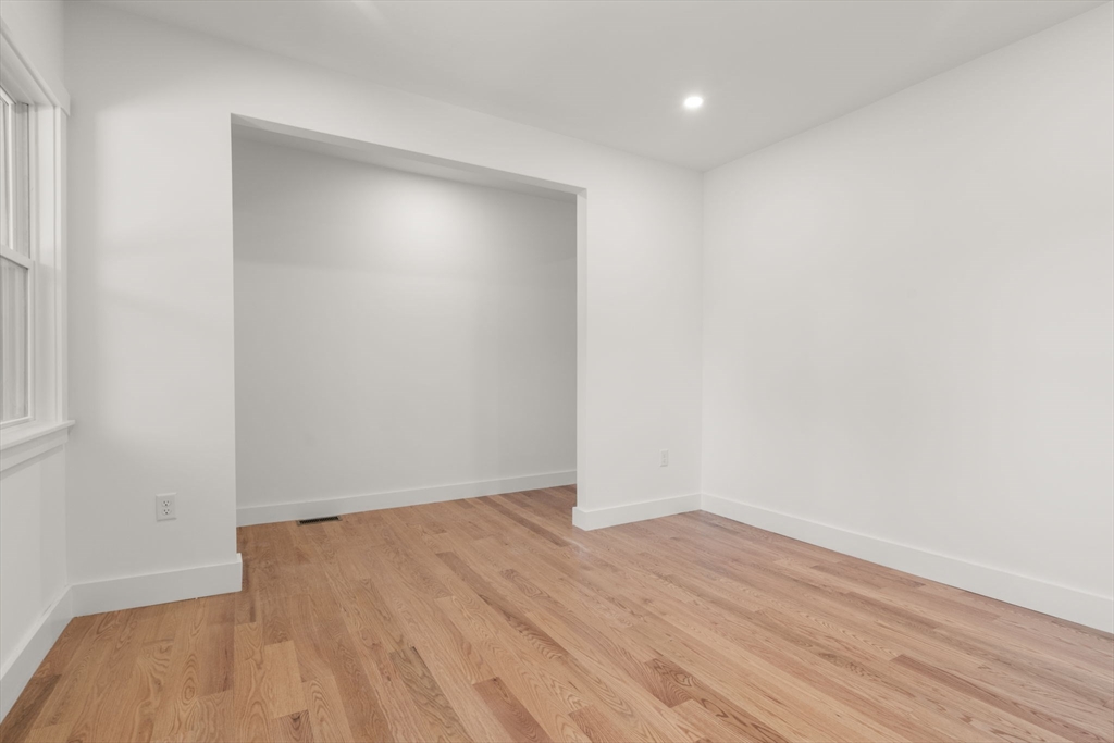 6 Clinton Street # 6