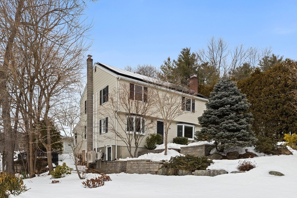 14 Pinewood Ave
