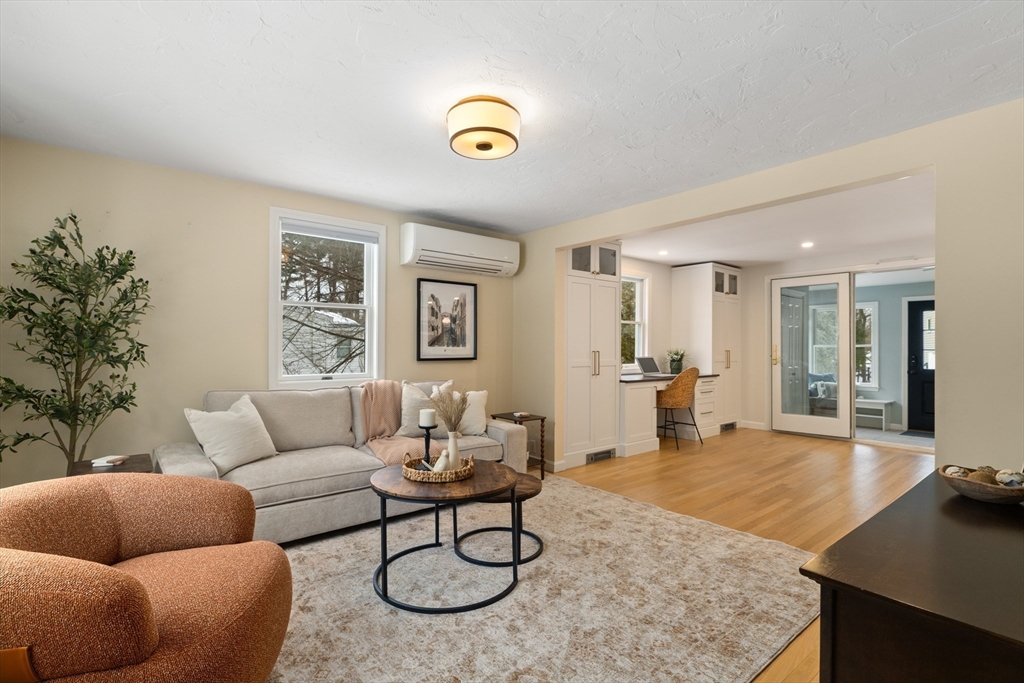 14 Pinewood Ave