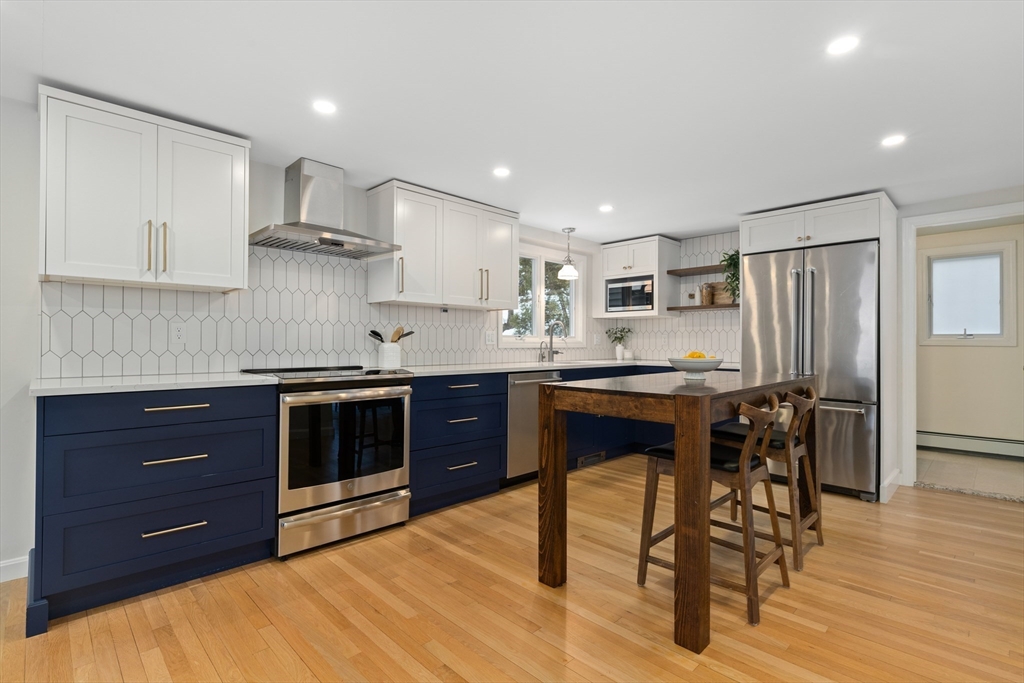 14 Pinewood Ave