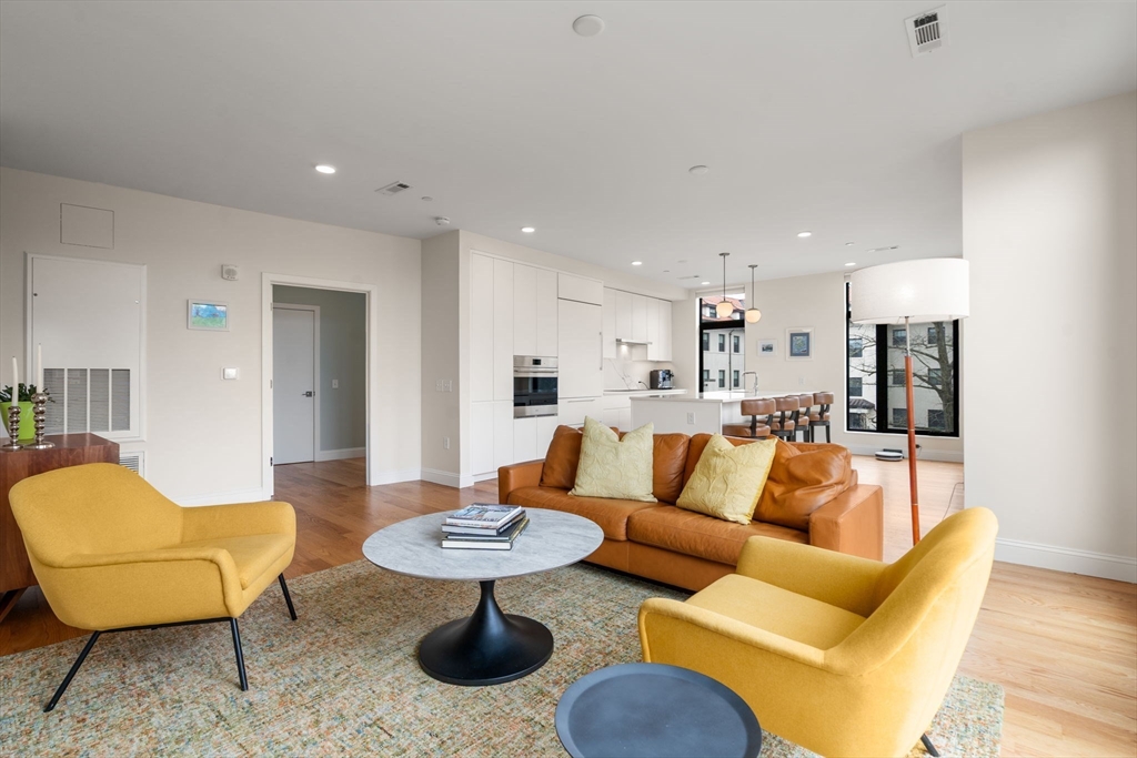 191 Washington Street # 518