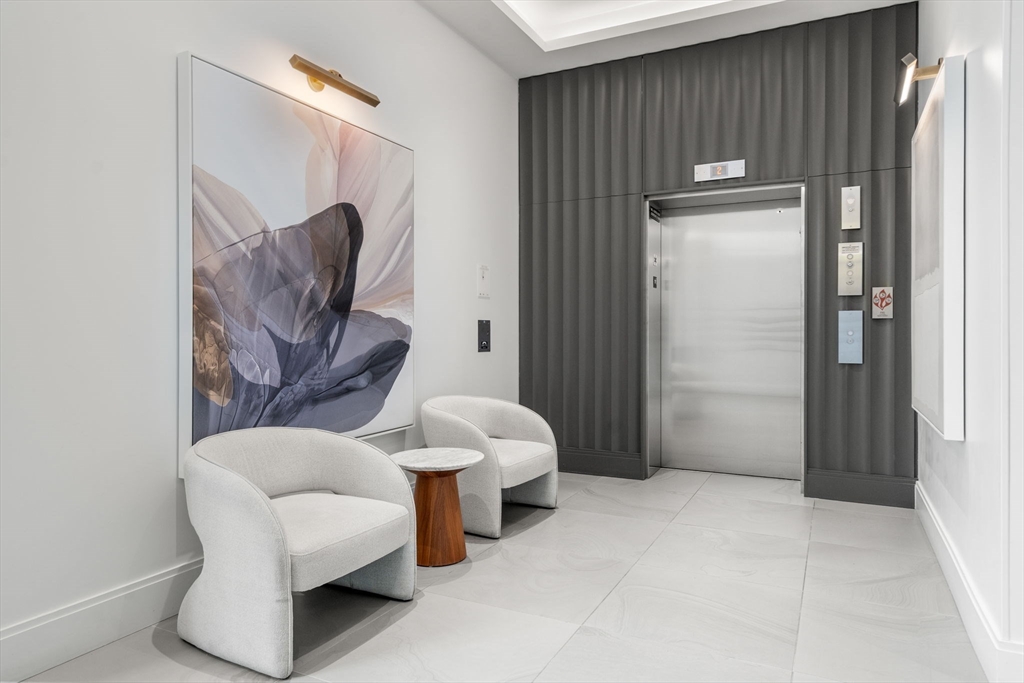 191 Washington Street # 518