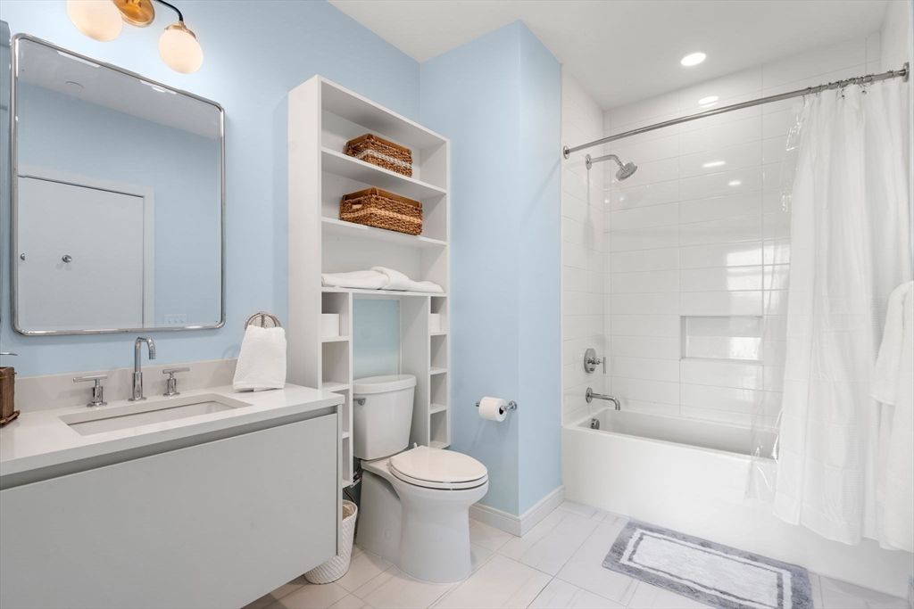 191 Washington Street # 518