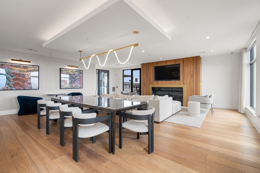 191 Washington Street # 518