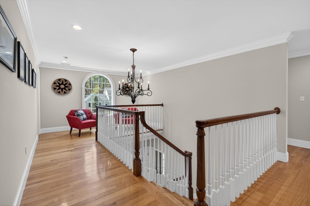 8 Fosters Pond Rd