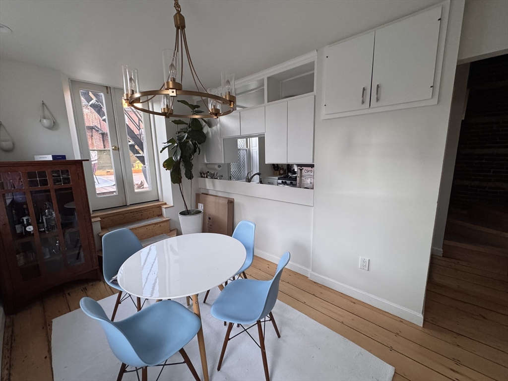 65 Pinckney Street # 3