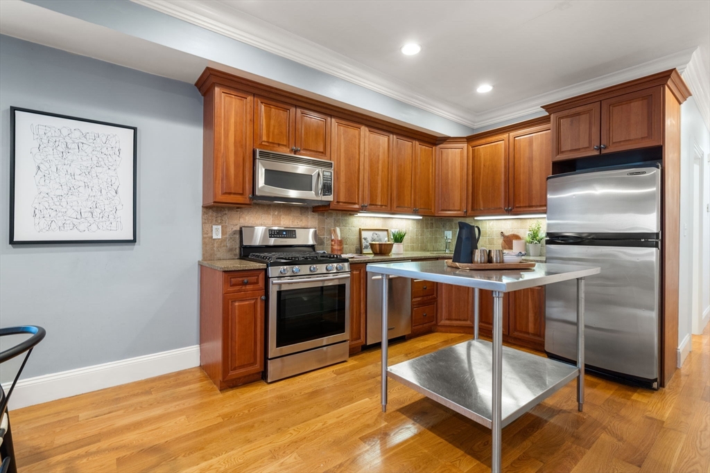 215 L Street # 1