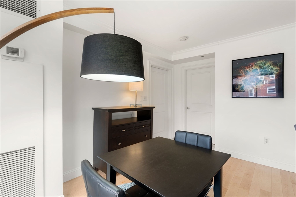 44 Prince Street # 402