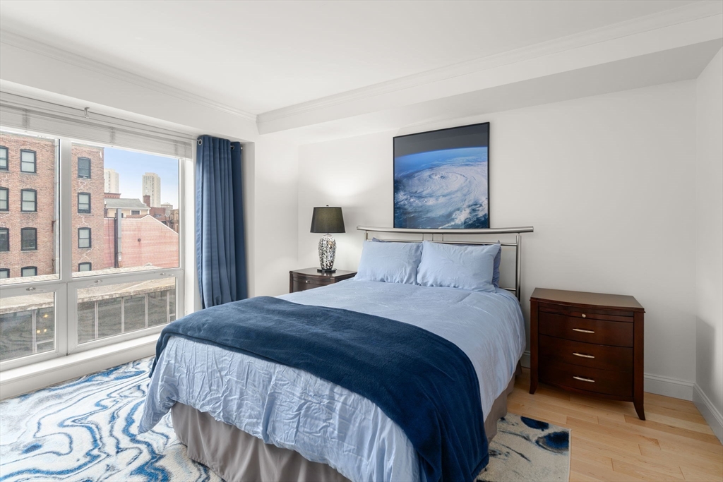 44 Prince Street # 402