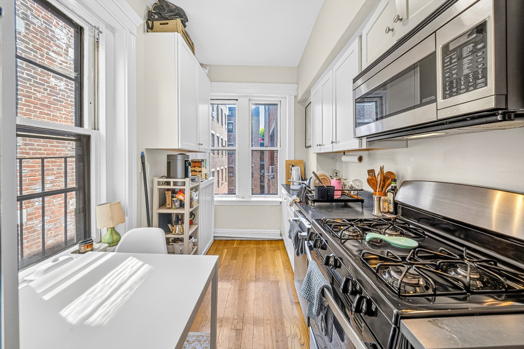 324 Chestnut Hill Ave. # 9