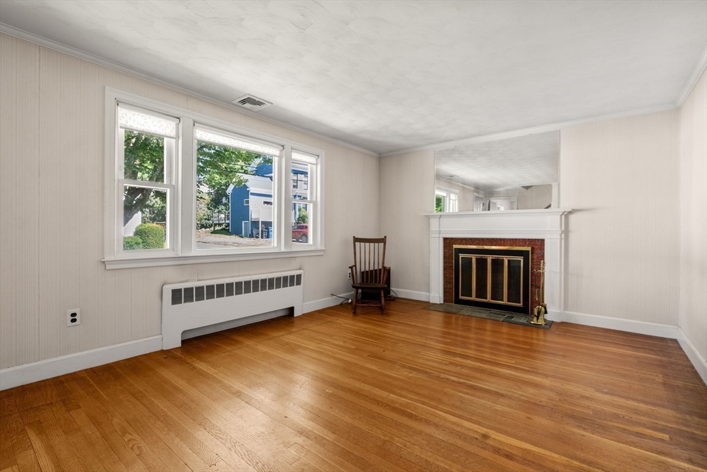 10 Emelia Terrace