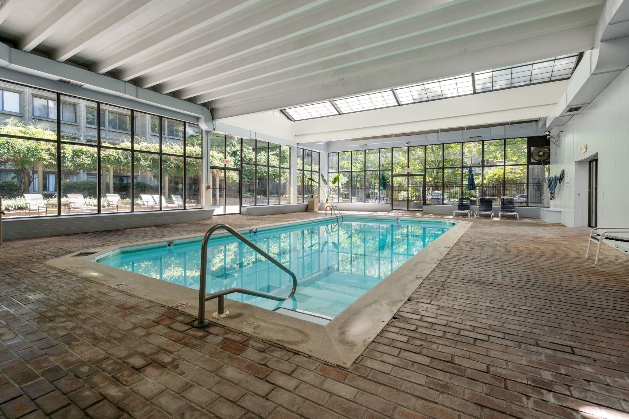 1731 Beacon Street # 402