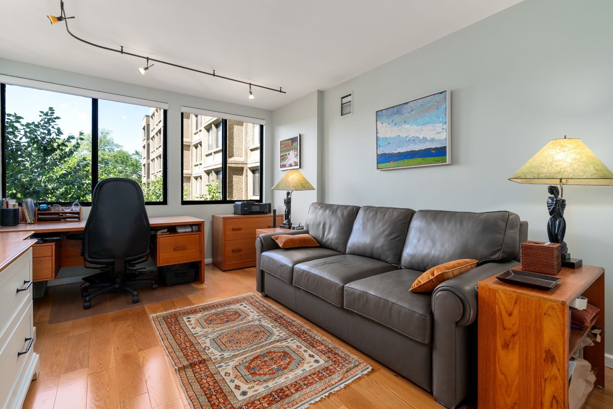 1731 Beacon Street # 402